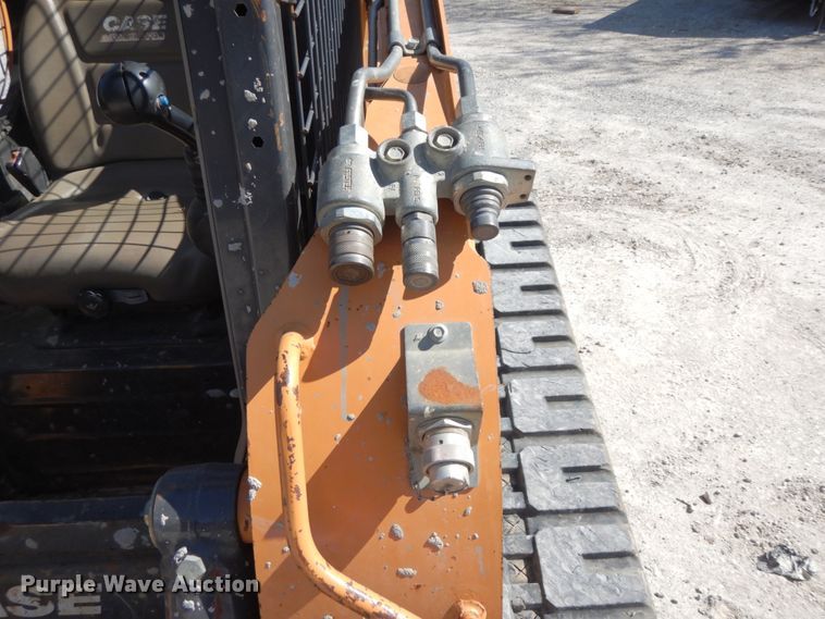 image for item IX9438 2014 Case TR320  tracked skid steer loader