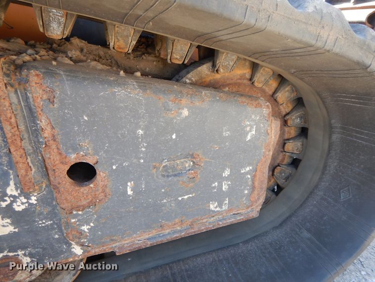 image for item IX9438 2014 Case TR320  tracked skid steer loader