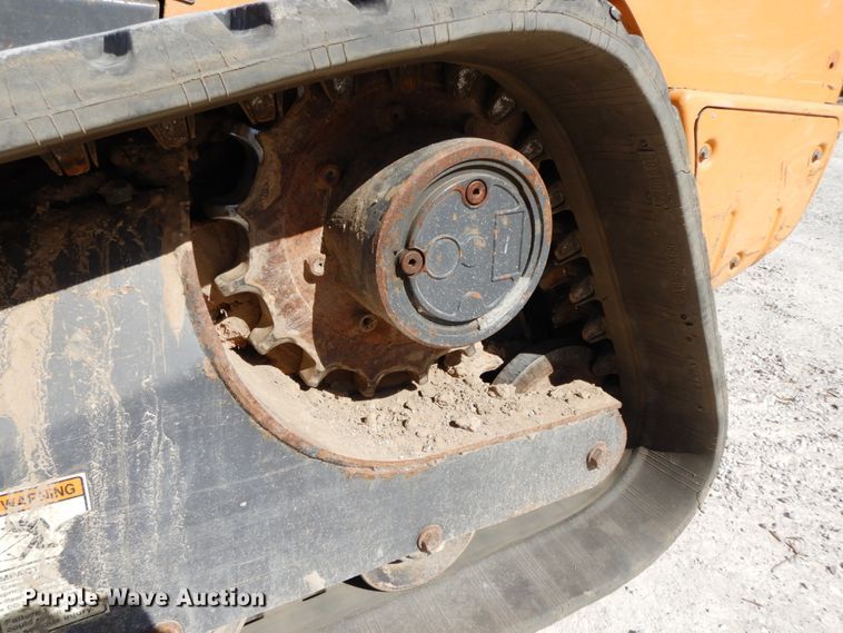 image for item IX9438 2014 Case TR320  tracked skid steer loader