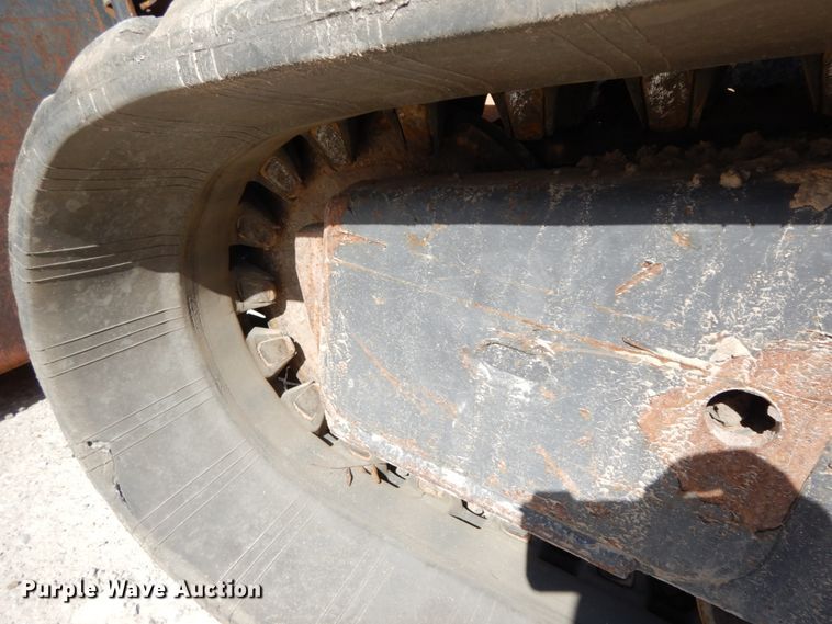 image for item IX9438 2014 Case TR320  tracked skid steer loader