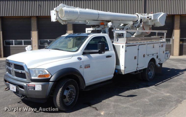 image for item IX9439 2011 Dodge Ram 5500HD  bucket truck
