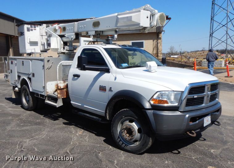 image for item IX9439 2011 Dodge Ram 5500HD  bucket truck
