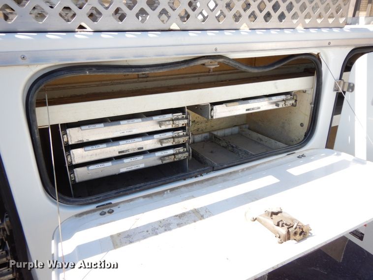 image for item IX9439 2011 Dodge Ram 5500HD  bucket truck