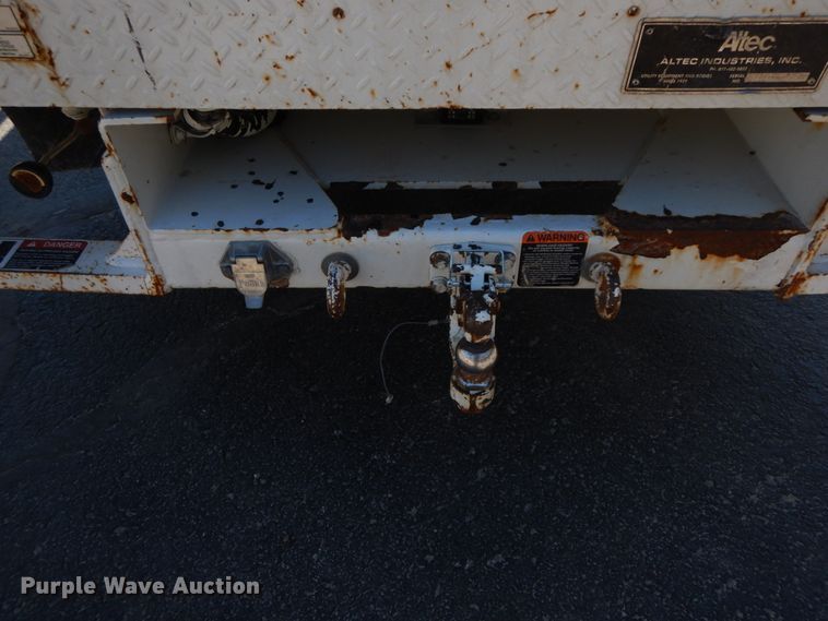 image for item IX9439 2011 Dodge Ram 5500HD  bucket truck