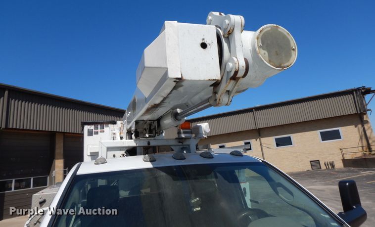 image for item IX9439 2011 Dodge Ram 5500HD  bucket truck