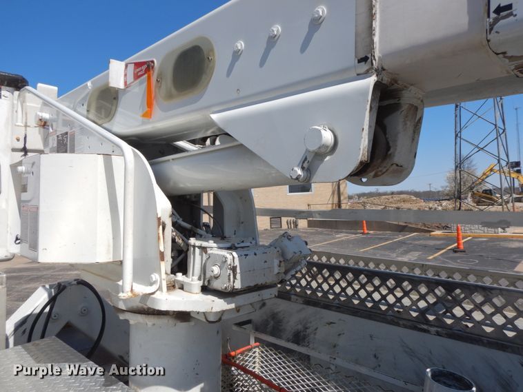 image for item IX9439 2011 Dodge Ram 5500HD  bucket truck