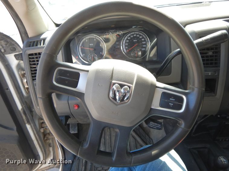 image for item IX9439 2011 Dodge Ram 5500HD  bucket truck