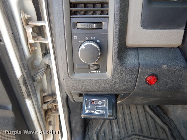 image for item IX9439 2011 Dodge Ram 5500HD  bucket truck