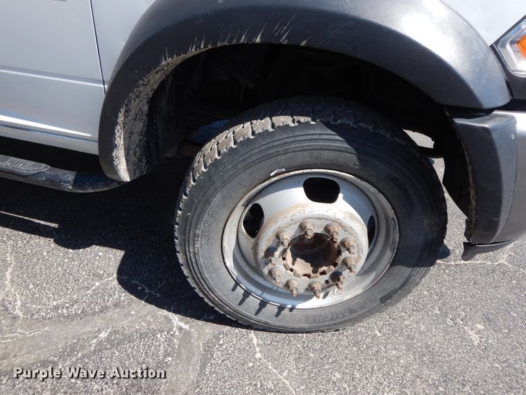 image for item IX9439 2011 Dodge Ram 5500HD  bucket truck