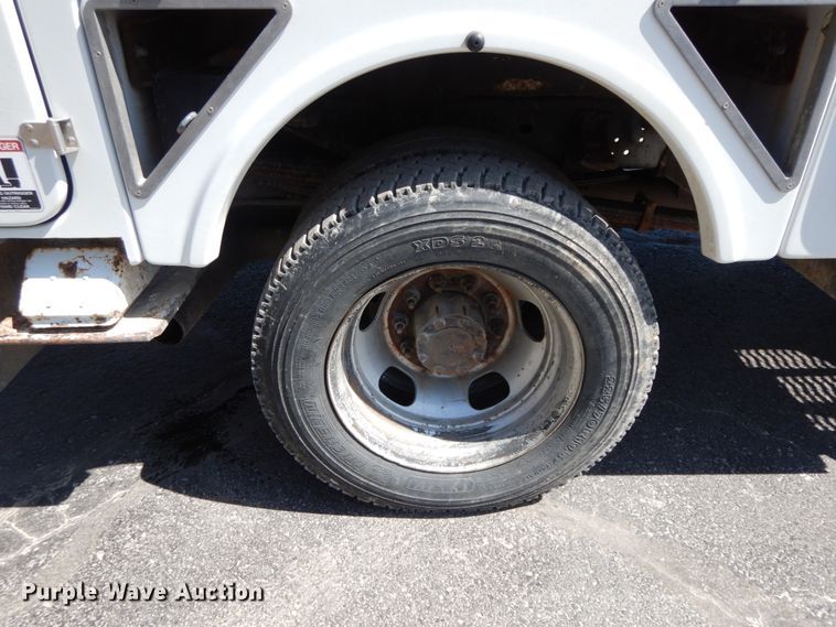 image for item IX9439 2011 Dodge Ram 5500HD  bucket truck