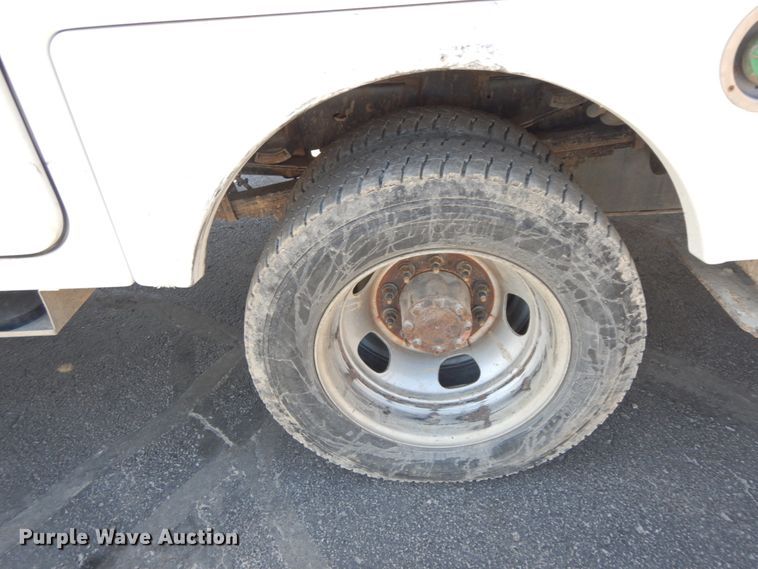 image for item IX9439 2011 Dodge Ram 5500HD  bucket truck