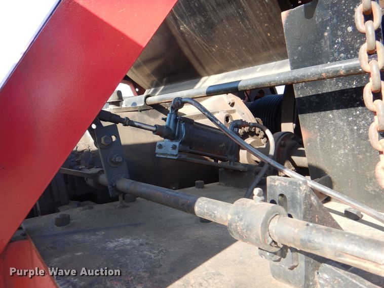 image for item IY9431 1982 International F2654  pulling unit