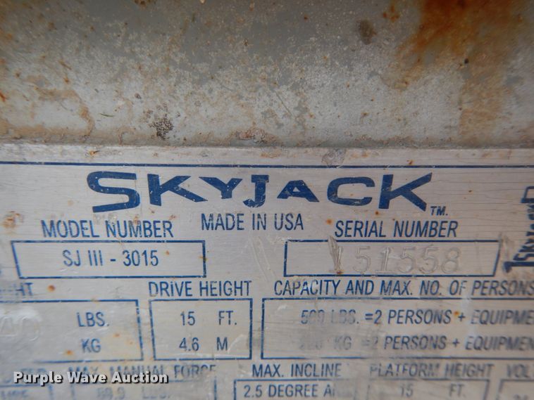 image for item IY9569 2001 Sky Jack SJ III 3015  scissor lift