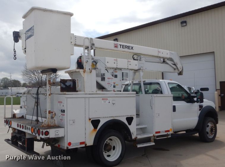 image for item IY9585 2009 Ford F550 Super Duty XL  bucket truck