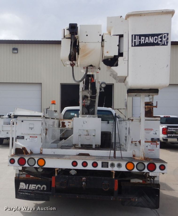 image for item IY9585 2009 Ford F550 Super Duty XL  bucket truck