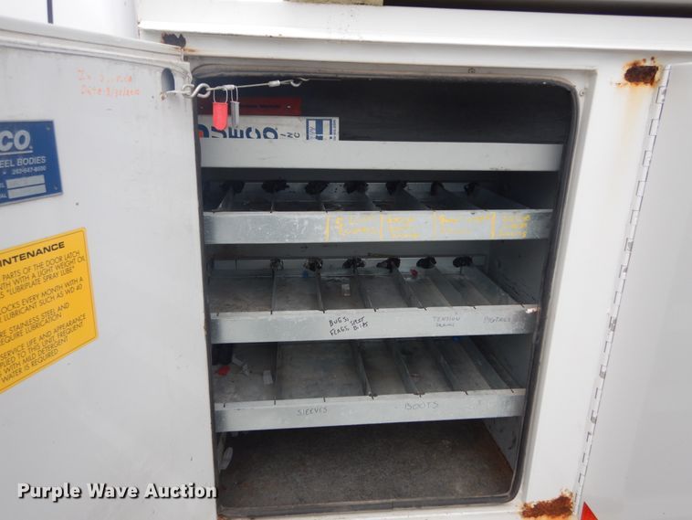 image for item IY9585 2009 Ford F550 Super Duty XL  bucket truck