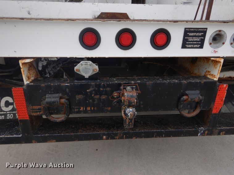 image for item IY9585 2009 Ford F550 Super Duty XL  bucket truck