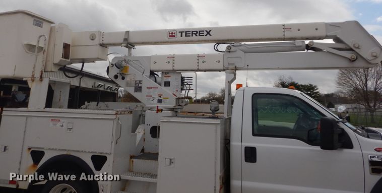 image for item IY9585 2009 Ford F550 Super Duty XL  bucket truck