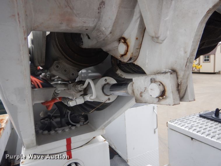 image for item IY9585 2009 Ford F550 Super Duty XL  bucket truck