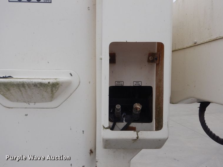 image for item IY9585 2009 Ford F550 Super Duty XL  bucket truck