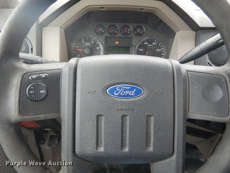 image for item IY9585 2009 Ford F550 Super Duty XL  bucket truck