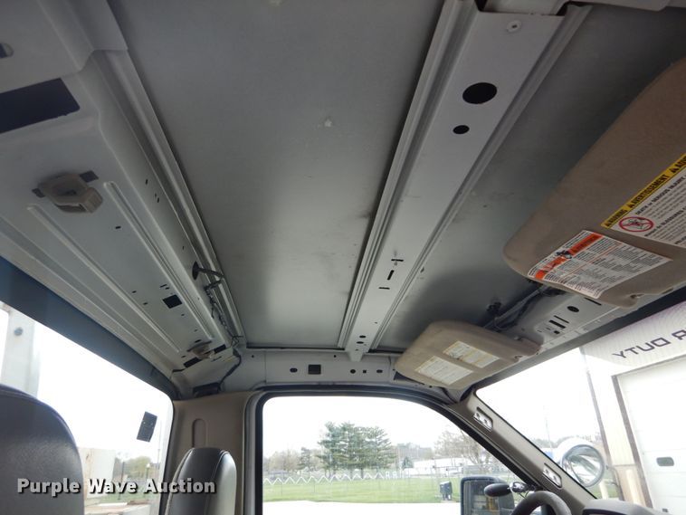 image for item IY9585 2009 Ford F550 Super Duty XL  bucket truck