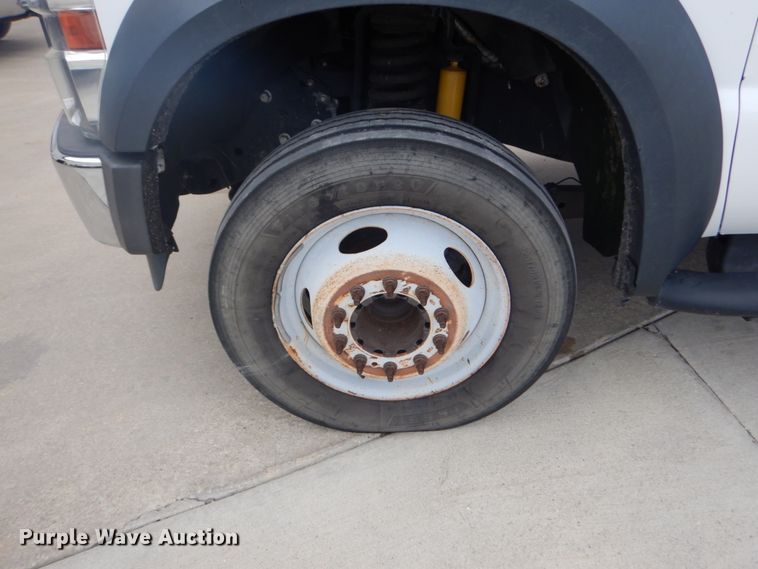 image for item IY9585 2009 Ford F550 Super Duty XL  bucket truck