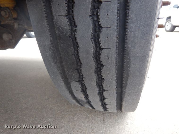 image for item IY9585 2009 Ford F550 Super Duty XL  bucket truck