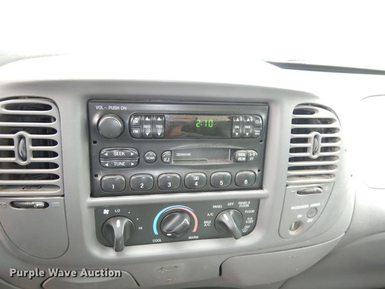 image for item DI6506 2004 Ford F150  SuperCab pickup truck