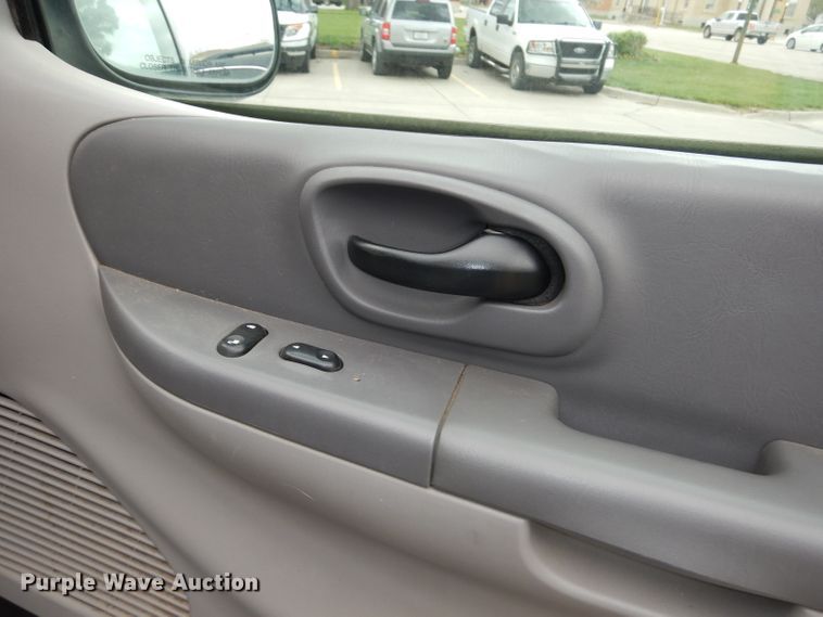 image for item DI6506 2004 Ford F150  SuperCab pickup truck