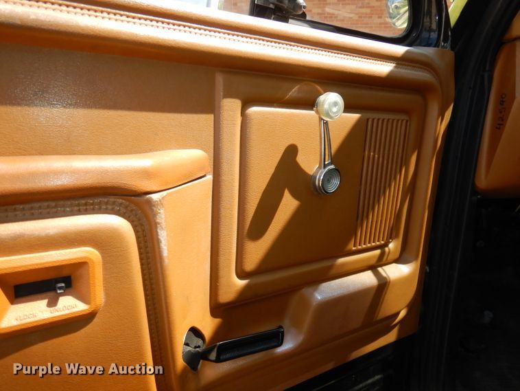 image for item DI6537 1980 Ford F700  pumper fire truck