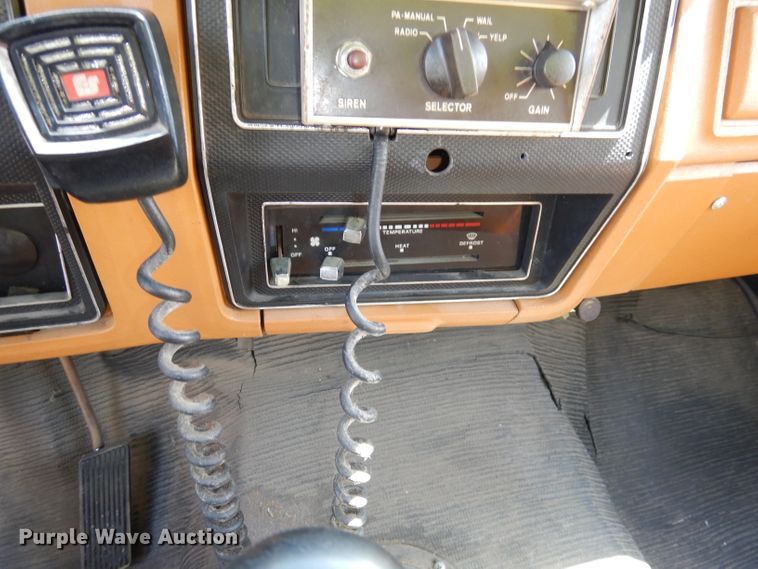 image for item DI6537 1980 Ford F700  pumper fire truck