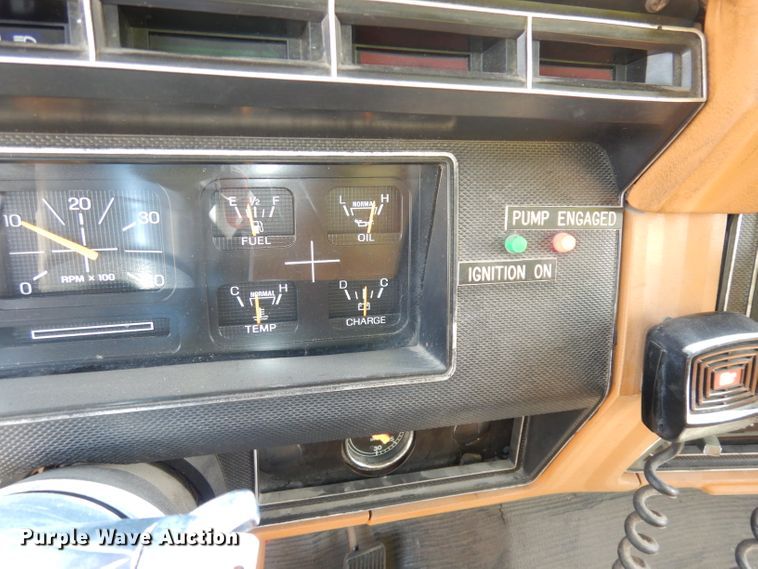 image for item DI6537 1980 Ford F700  pumper fire truck