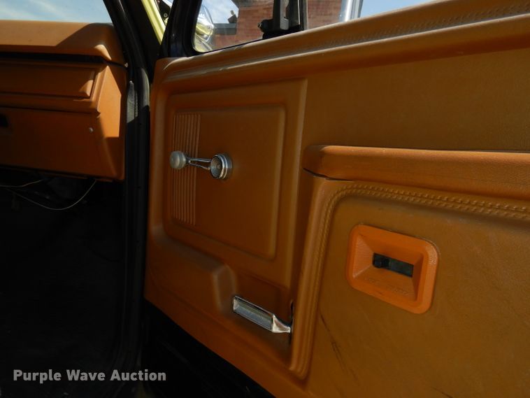 image for item DI6537 1980 Ford F700  pumper fire truck