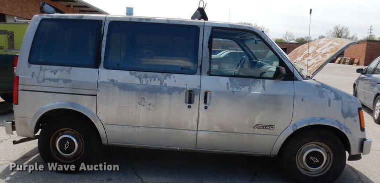 image for item DI6539 1991 Chevrolet Astro  van