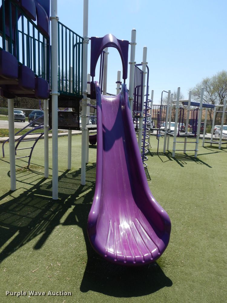 image for item DI6540 Playground equipment