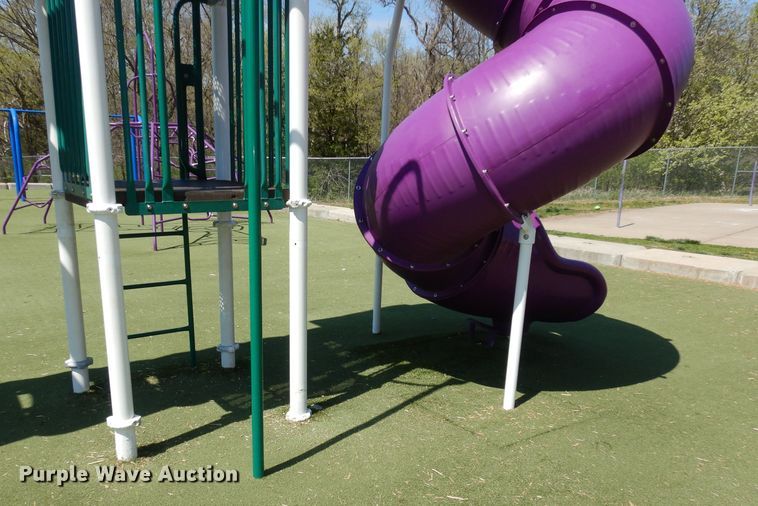 image for item DI6540 Playground equipment