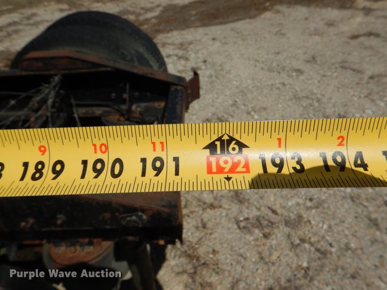 image for item DJ0406 1995 International 9400  semi truck