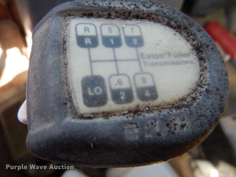 image for item DJ0407 1992 Ford L9000  semi truck