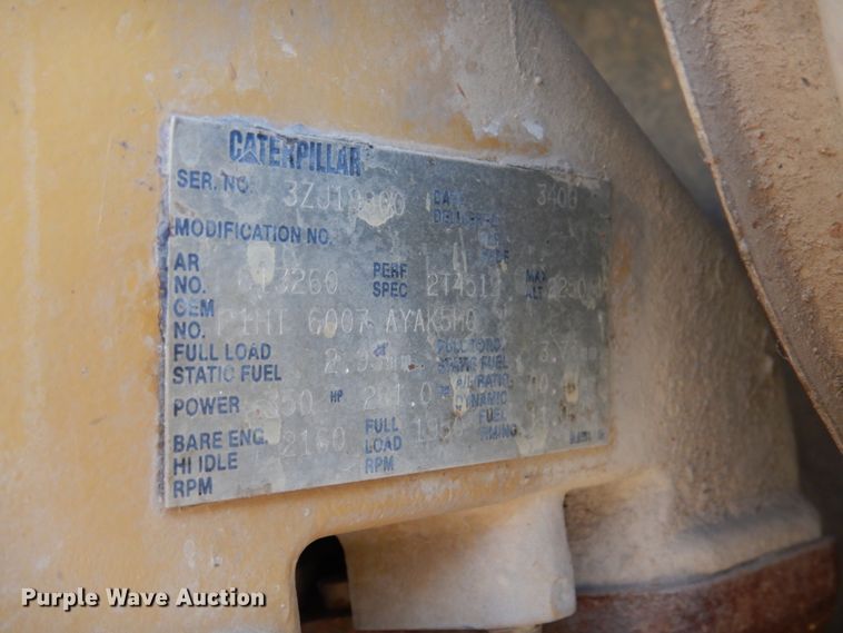 image for item DJ0407 1992 Ford L9000  semi truck