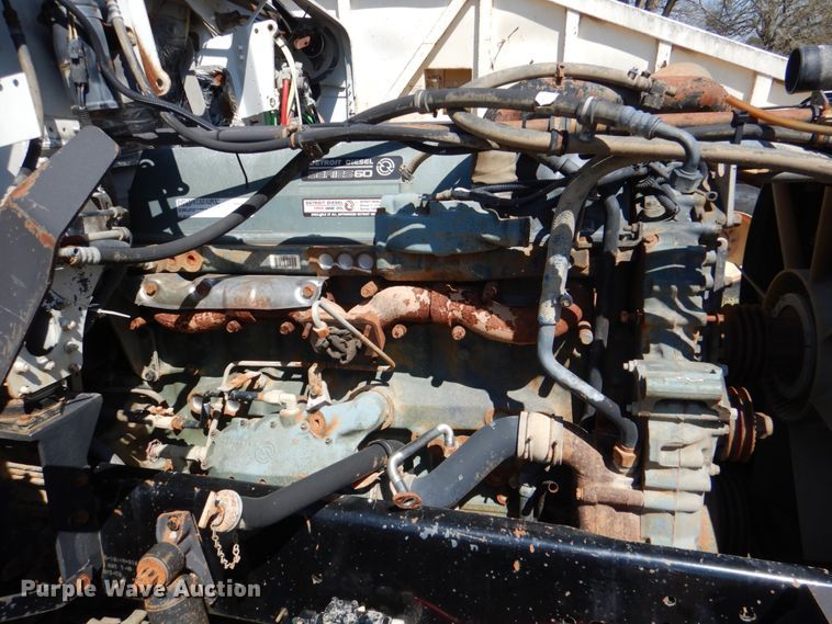 image for item DJ0409 1998 Freightliner FLD  semi truck