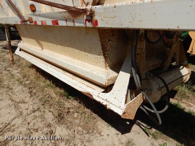 image for item DJ0410 1997 Ranch Manufacturing Co  bottom dump trailer