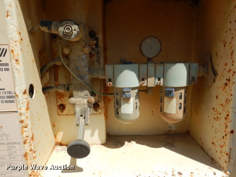 image for item DJ0410 1997 Ranch Manufacturing Co  bottom dump trailer