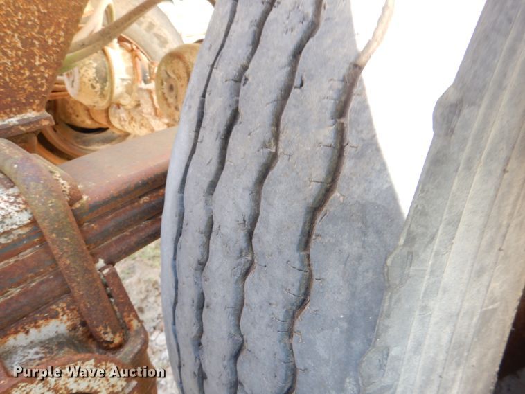 image for item DJ0410 1997 Ranch Manufacturing Co  bottom dump trailer