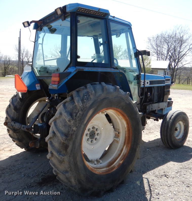 image for item DJ0411 Ford 7740  tractor