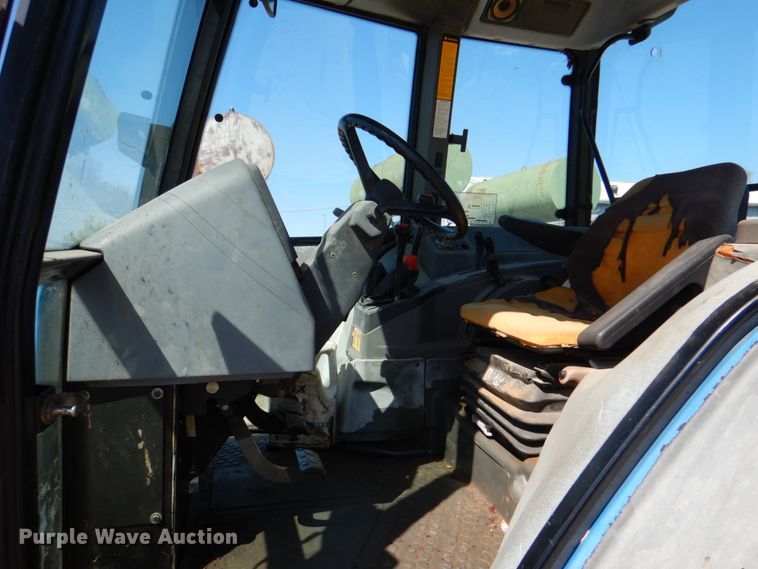 image for item DJ0411 Ford 7740  tractor