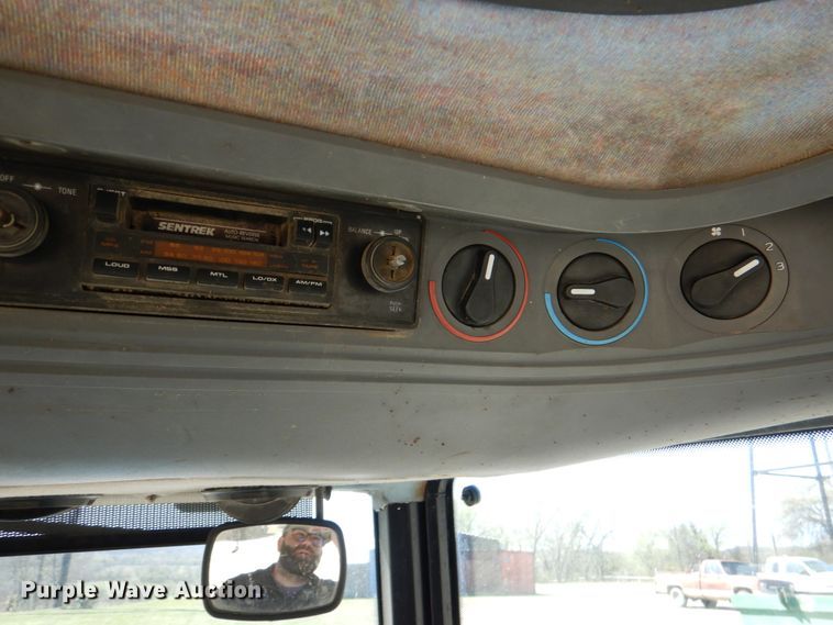 image for item DJ0411 Ford 7740  tractor