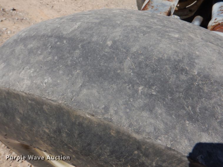 image for item DJ0411 Ford 7740  tractor