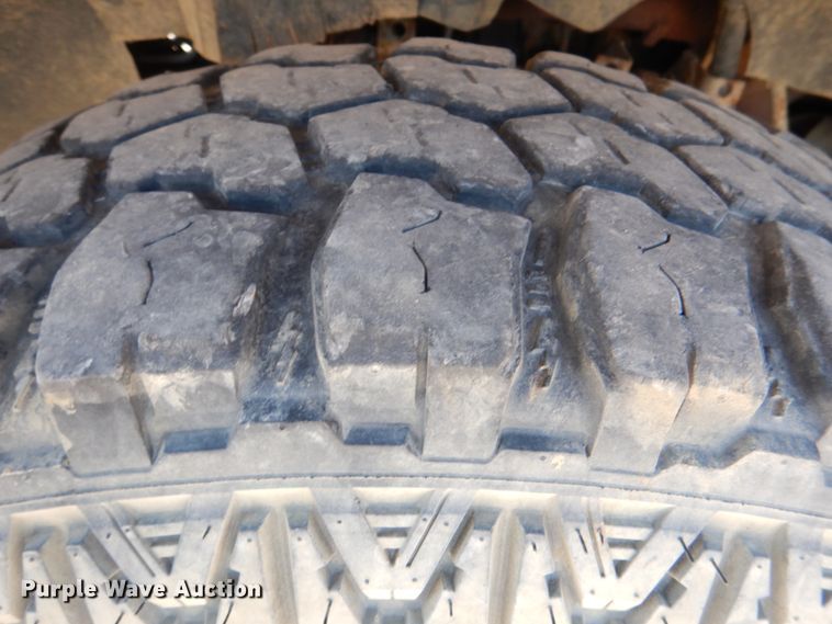 image for item DJ0412 1998 Ford F150  SuperCab pickup truck