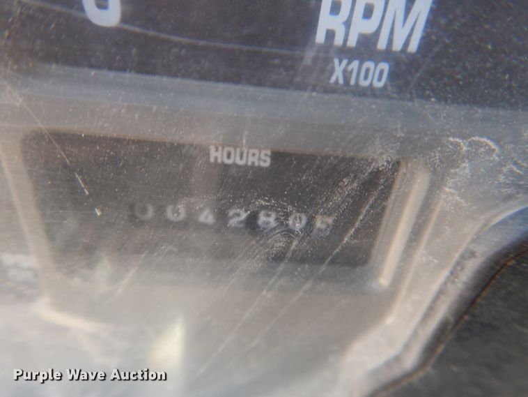 image for item DJ0414 2000 International 4900  dump truck